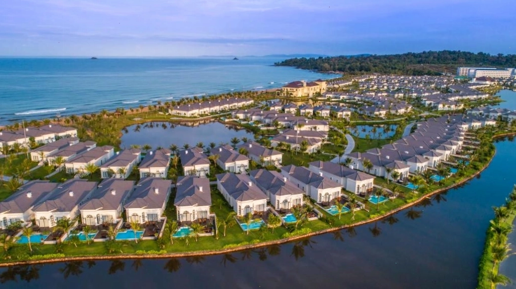 Toàn cảnh những dãy villa Vinpearl Phú Quốc duyên dáng trải mình bên Bãi Dài