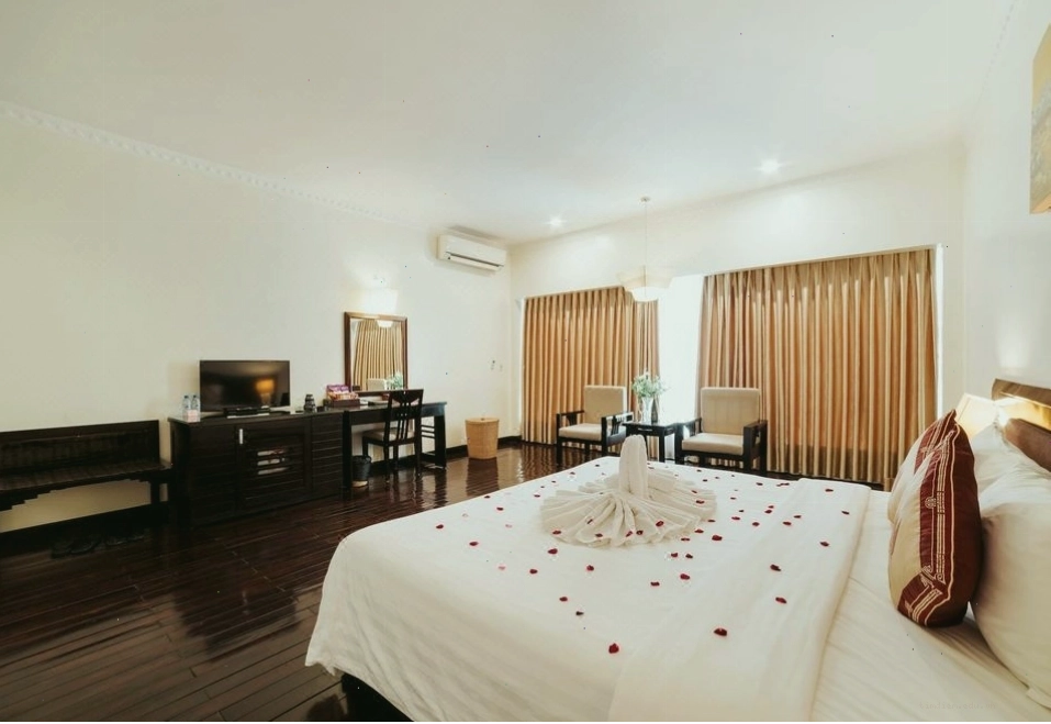 Tổng quan kiến trúc Khách sạn White Palace Thái Bình