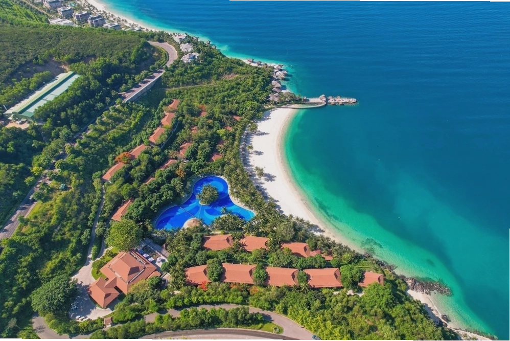 Tổng quan Vinpearl Luxury Nha Trang nhìn từ trên cao