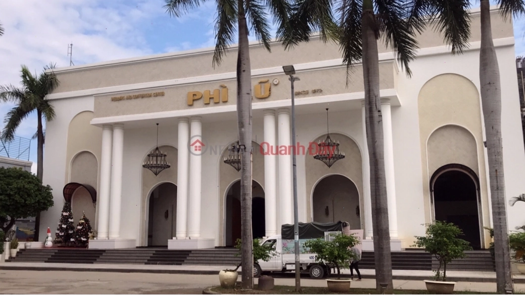 Tổng thể kiến trúc nhà hàng Phì Lũ
