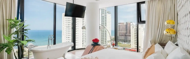 Top 10 Khách sạn Đà Nẵng View Biển Đẹp Nhất 2026