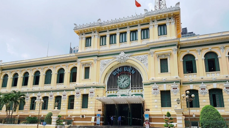 Top Địa Điểm Du Lịch Sài Gòn: Khám Phá Di Sản Văn Hóa và Hiện Đại