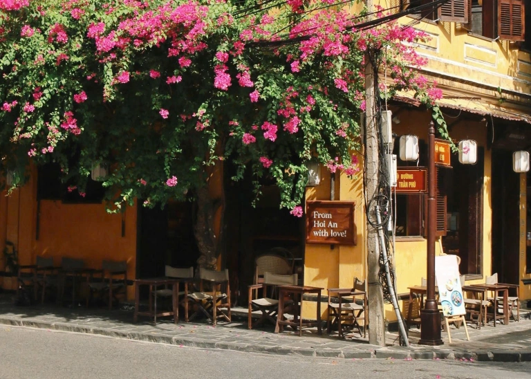 Top Quán Cafe Đẹp Hội An: Trải Nghiệm View Độc Đáo & Hương Vị Đặc Biệt