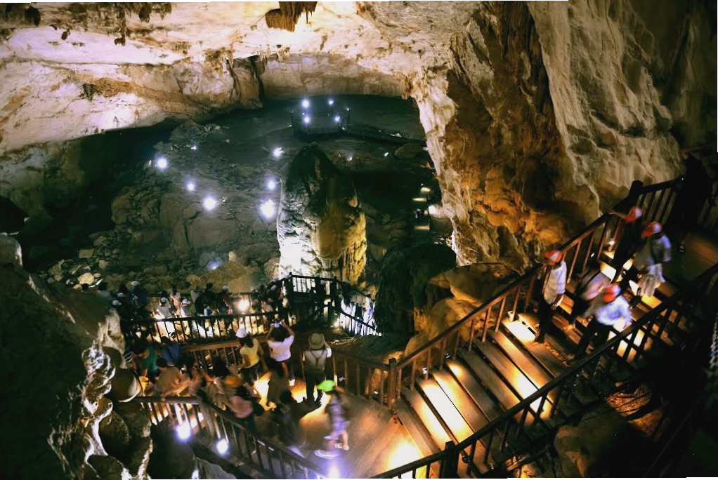 Tour Động Phong Nha – Động Thiên Đường