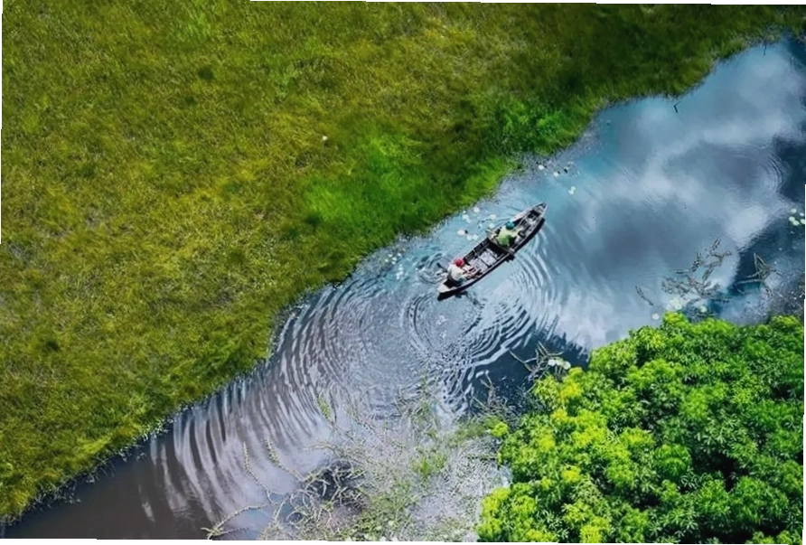 Trải nghiệm đi thuyền khám phá Vườn quốc gia Lò Xo Ma Xát