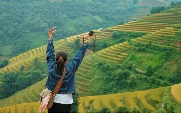 Trải nghiệm dù lượn trên Đèo Khau Phạ