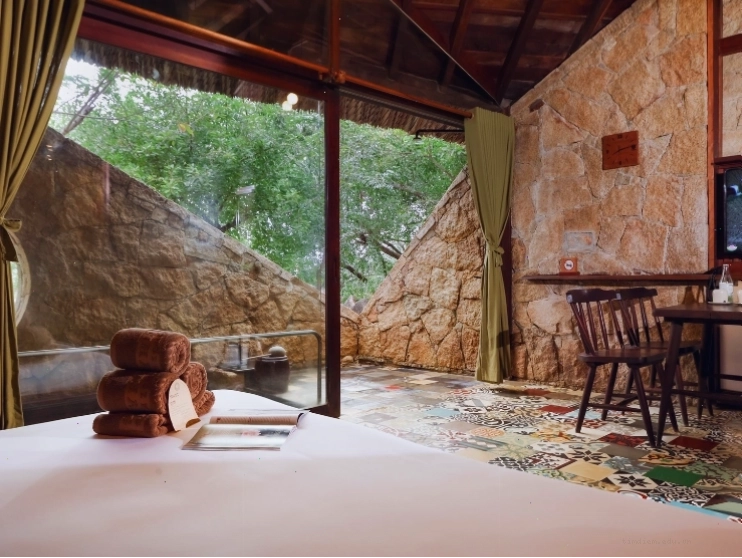 Trải nghiệm tắm hồ bơi 4 giờ tại I-Resort Nha Trang