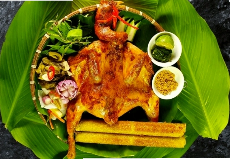 Trang phục dân tộc tại Suôi Thầu