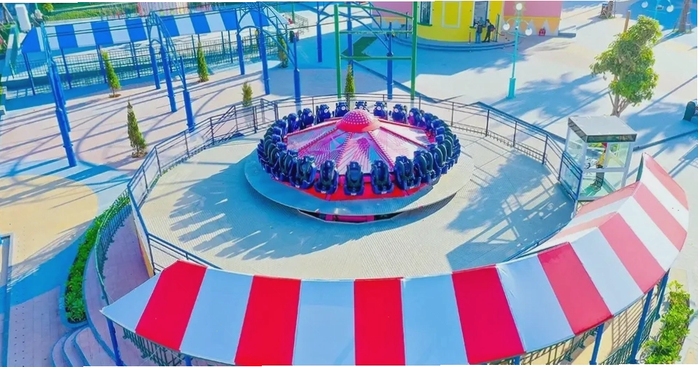 Trò chơi Đĩa bay ảo ảnh tại Circus Land