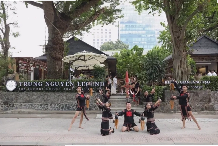 Trung Nguyên Legend Quận 1 với không gian hiện đại và sang trọng