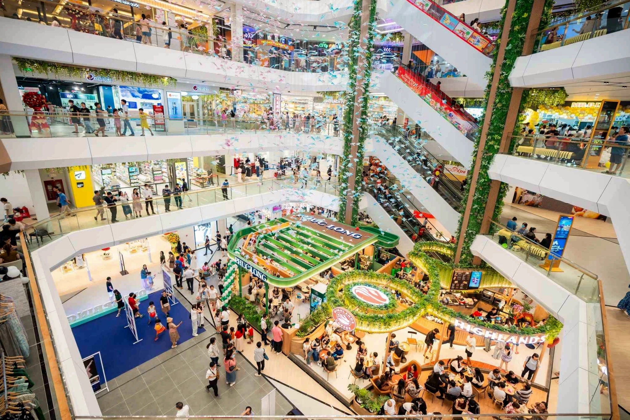 Trung tâm thương mại Vincom Mega Mall tại Vinhomes Grand Park