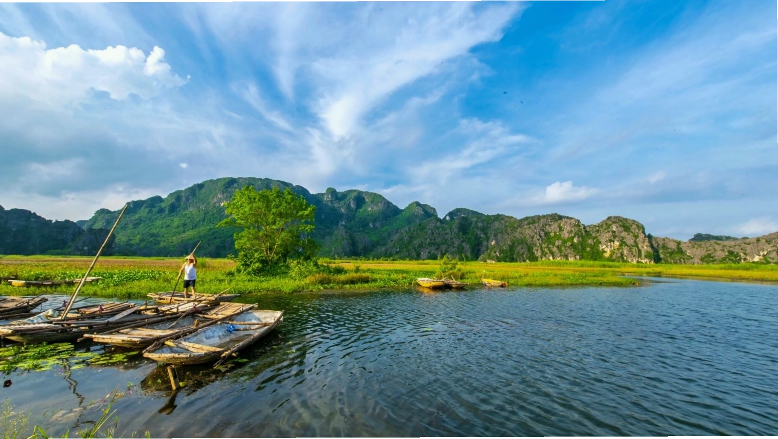 Vân Long - bức tranh thủy mặc khổng lồ của Ninh Bình