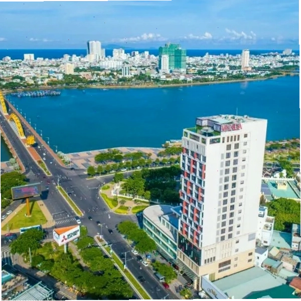Vanda Hotel, một khách sạn 5 sao sang trọng tại Đà Nẵng với hồ bơi trong nhà
