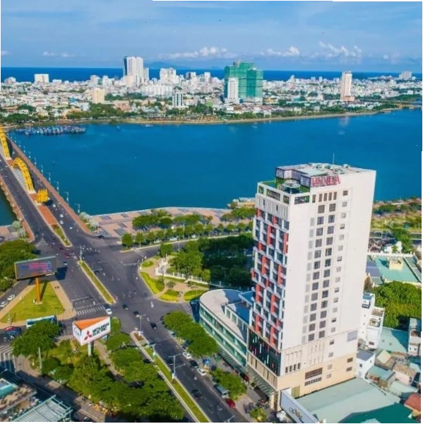 Vanda Hotel với kiến trúc hiện đại và tiện nghi