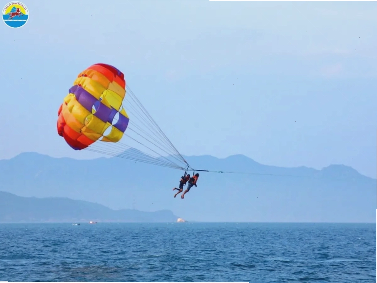 Vẻ đẹp hoang sơ của Bãi biển Bình Tiên, Cam Ranh