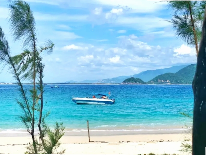 Vẻ đẹp hoang sơ của Hòn Nưa và Hòn Yến, các điểm du lịch ở Phú Yên