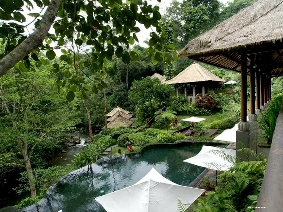 Vị trí địa lý thuận lợi của Suối khoáng nóng Mỹ Lâm, gần trung tâm thành phố Tuyên Quang