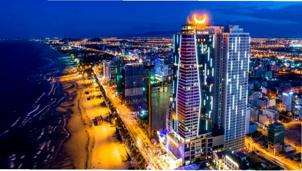 Vị trí khách sạn Mường Thanh Luxury Đà Nẵng nhìn ra biển