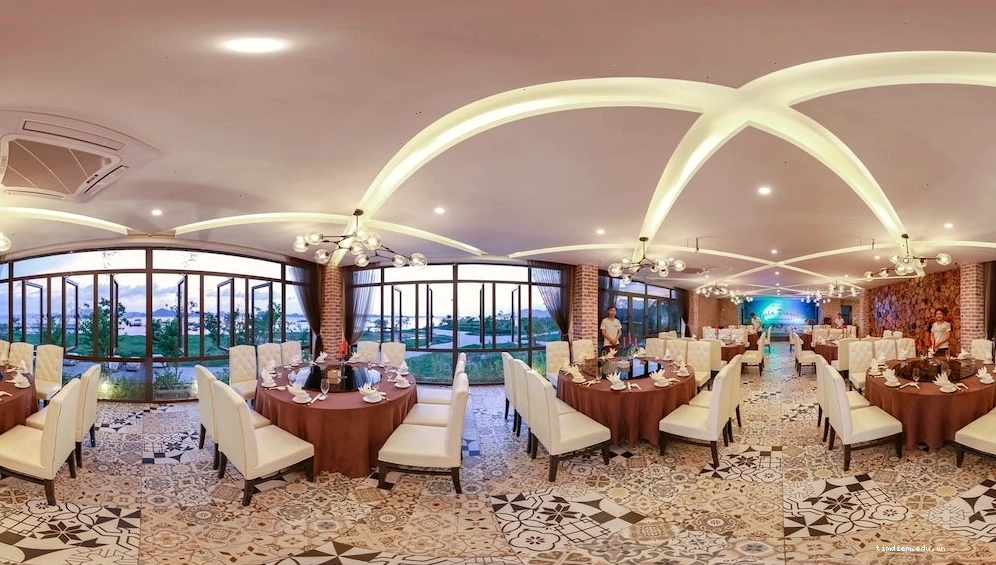 View biển từ Nhà Hàng Phương Nam Hạ Long