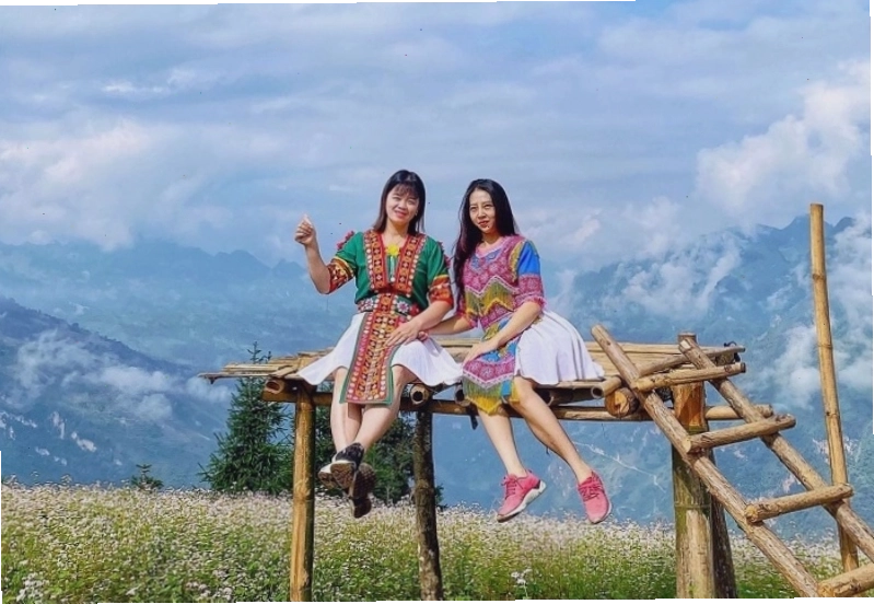 View triệu đô của thảo nguyên Suôi Thầu