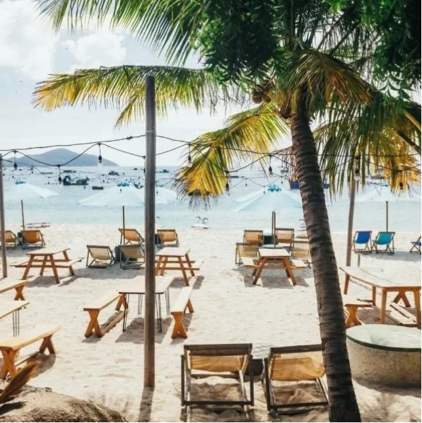 Villa Đảo Hoa Vàng Cam Ranh- Venuestay