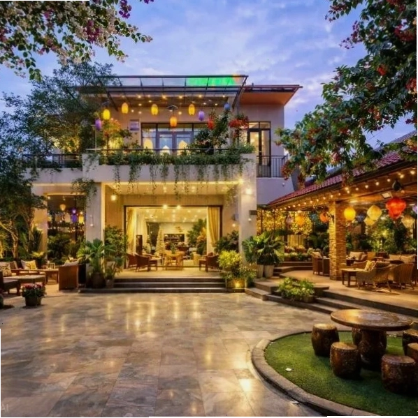 Villa tại Sala Ho Tram Homestay & Villa với không gian thoáng đãng