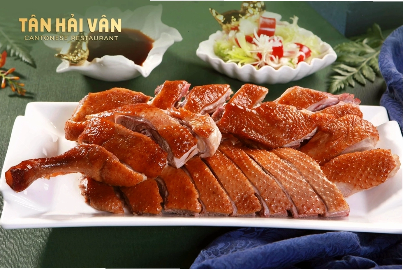 Vịt quay Kim Linh hấp dẫn