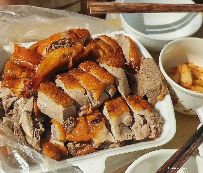 Vịt quay Thái Thịnh - địa chỉ quen thuộc