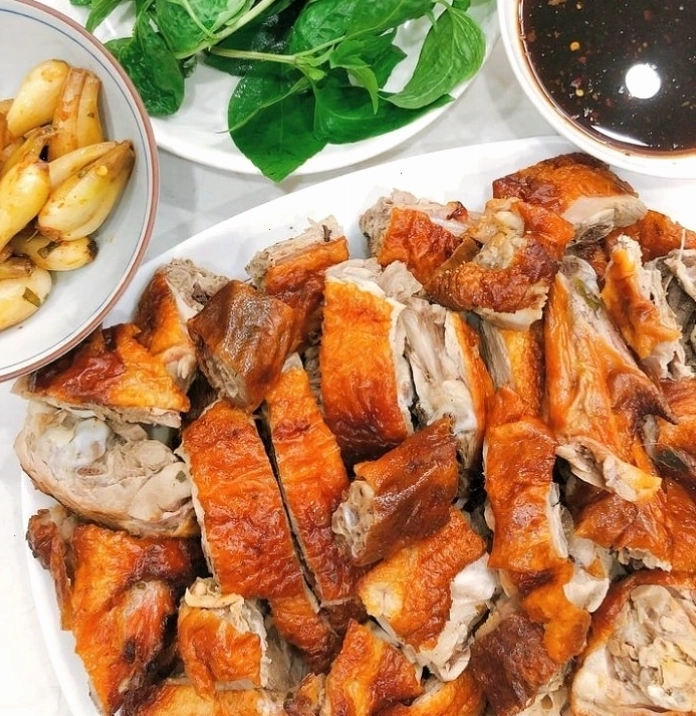 Vịt quay Thịnh Phát - món ngon không thể bỏ lỡ