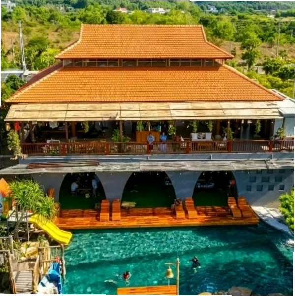 Vườn Nhãn Hòa Thuận Village, homestay đậm chất thôn quê