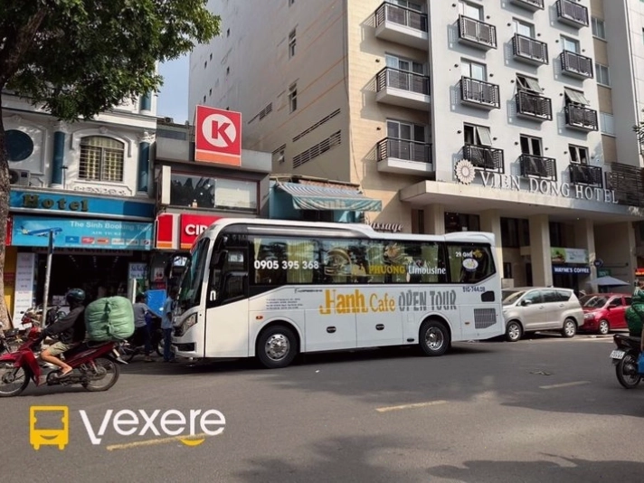 Xe Hạnh Cafe với thiết kế hiện đại và tiện nghi
