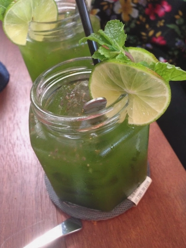 Yoko Cafe - Địa điểm giải trí về đêm hấp dẫn