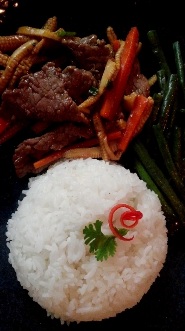 Yoko Cafe - Nơi gặp gỡ bạn bè lý tưởng